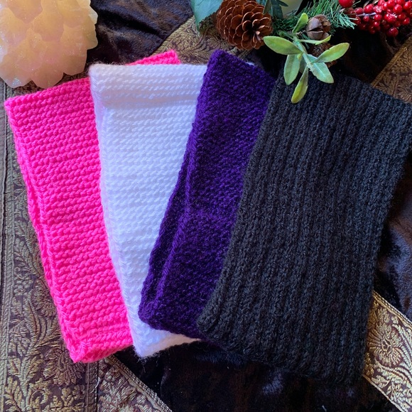100% HANDMADE BY CAMI SOFT WARM WOOL 4 set of headbands , ear cover !!